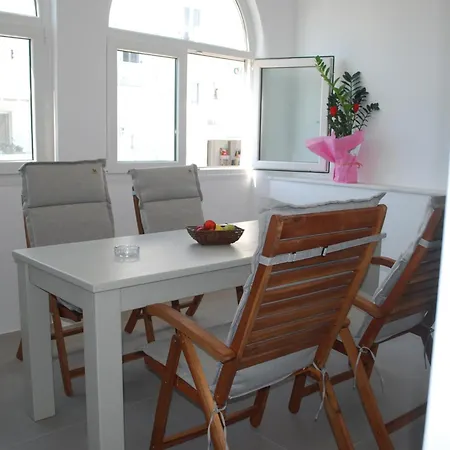 Apartment Busho 2